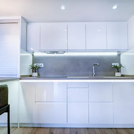 Urban Waves By Hello Homes Sitges
