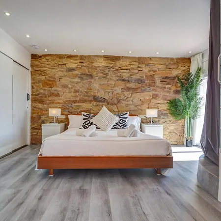 Urban Waves By Hello Homes